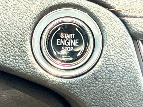 Used 2025 Cadillac CT5 V w/ Technology Package AWD/4WD image 8