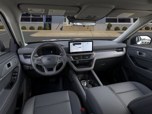 New 2026 Ford Explorer Active AWD/4WD image 9