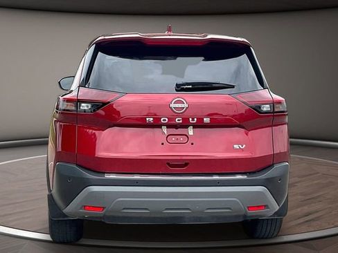 Used 2023 Nissan Rogue SV FWD image 4
