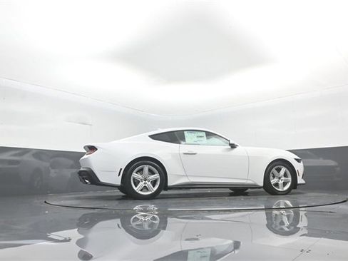 New 2026 Ford Mustang Coupe image 31