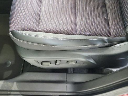 Used 2021 Buick Envision Preferred image 17