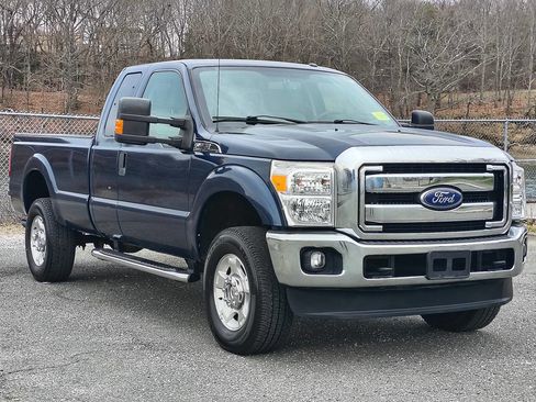 Used 2015 Ford F250 XLT w/ XLT Value Package image 1