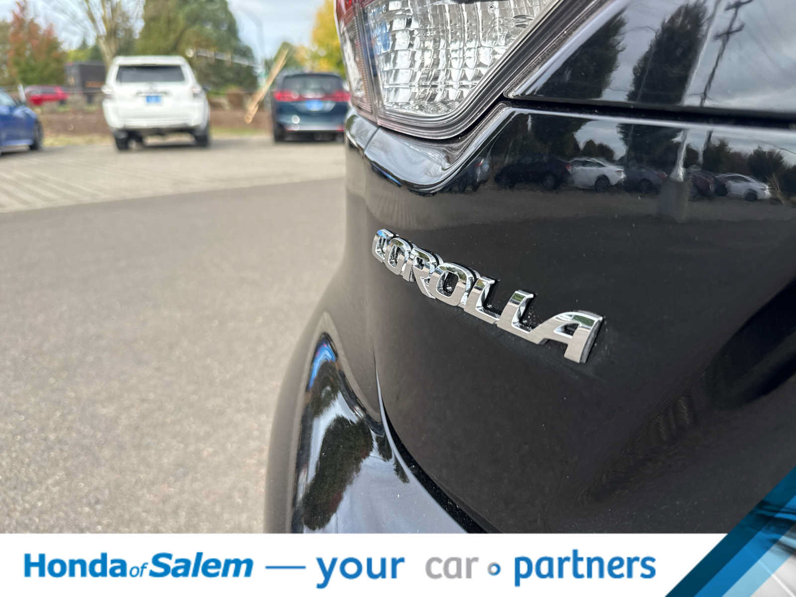 Used 2026 Toyota Corolla LE FWD image 7