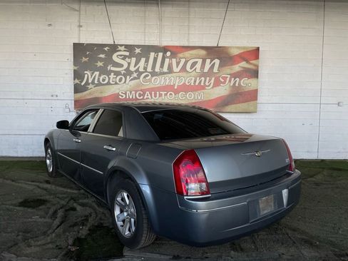 Used 2007 Chrysler 300 Touring image 3