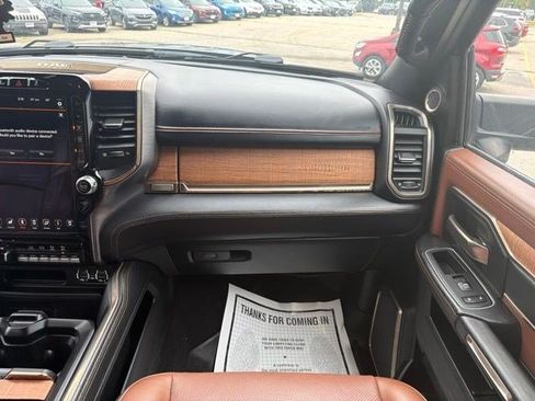 Used 2020 RAM 2500 Limited AWD/4WD image 22