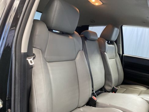 Used 2020 Toyota Tundra SR image 29