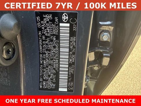 Used 2025 Toyota Corolla LE FWD image 29