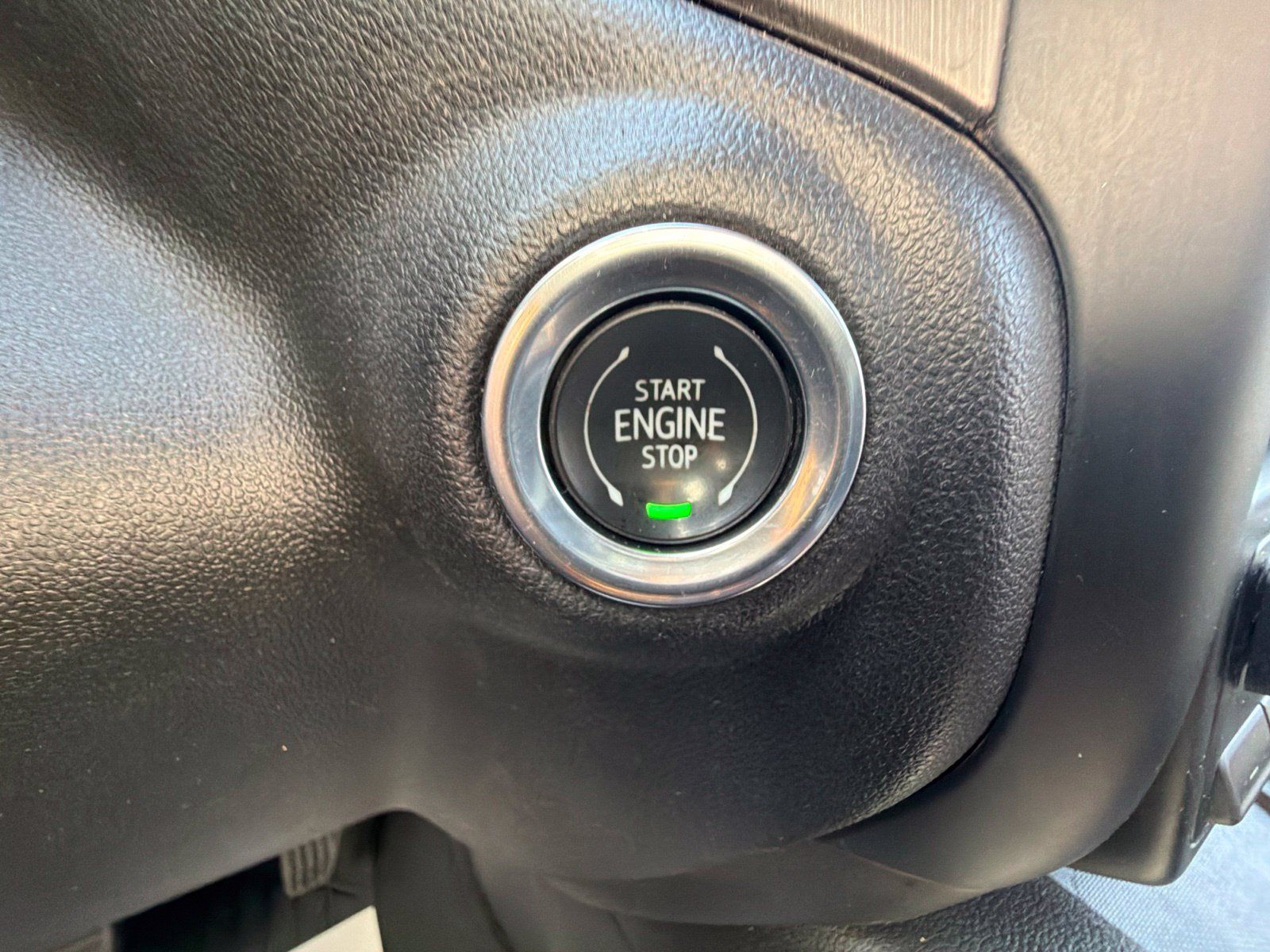 Used 2020 GMC Sierra 1500 AT4 w/ AT4 Premium Package AWD/4WD image 15