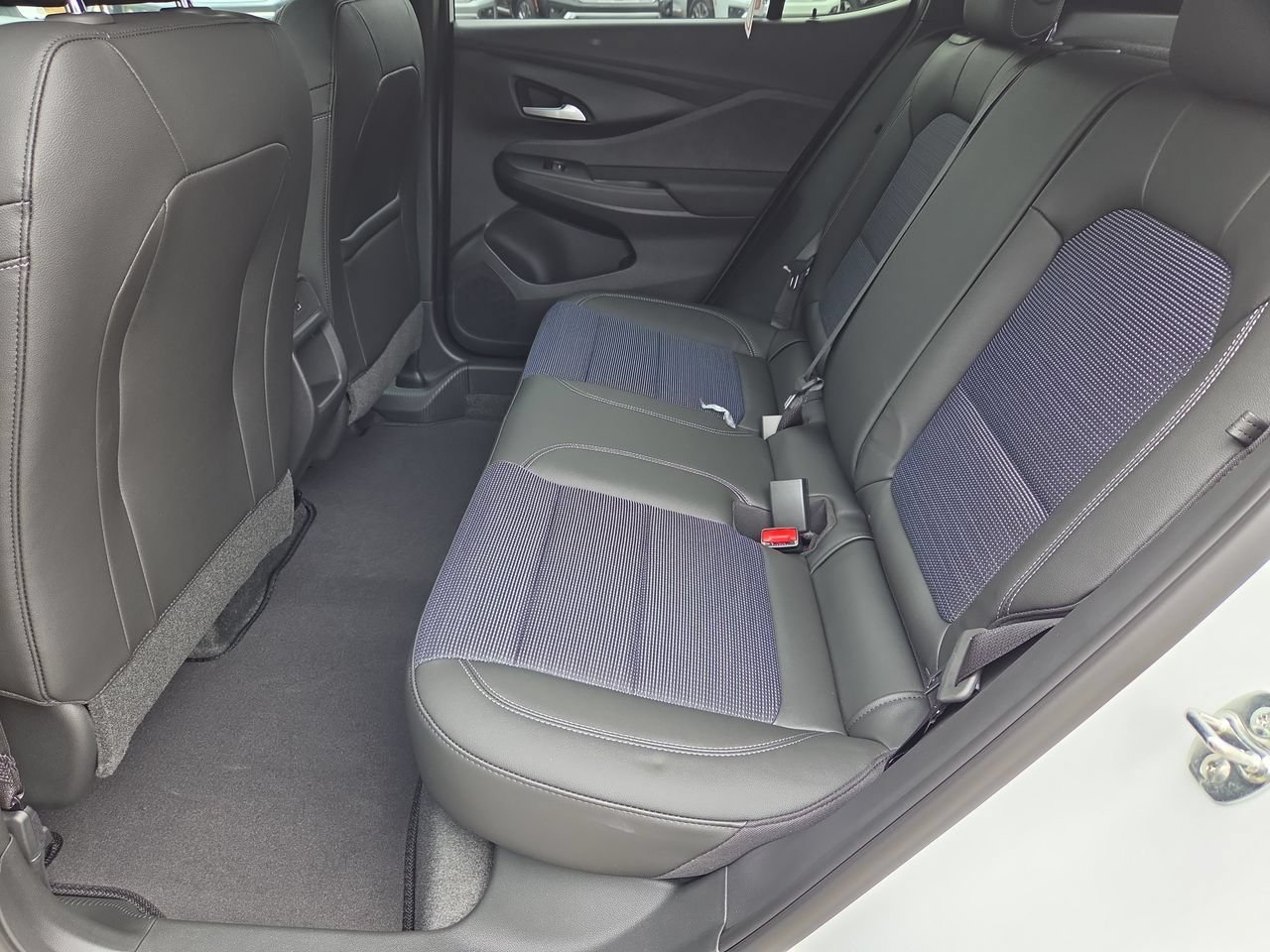 New 2026 Buick Envista Preferred w/ Convenience I Package FWD image 24
