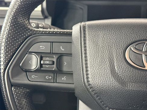Certified 2025 Toyota Tacoma SR5 image 17