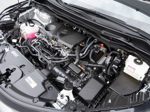 Used 2024 Toyota Sienna LE image 37