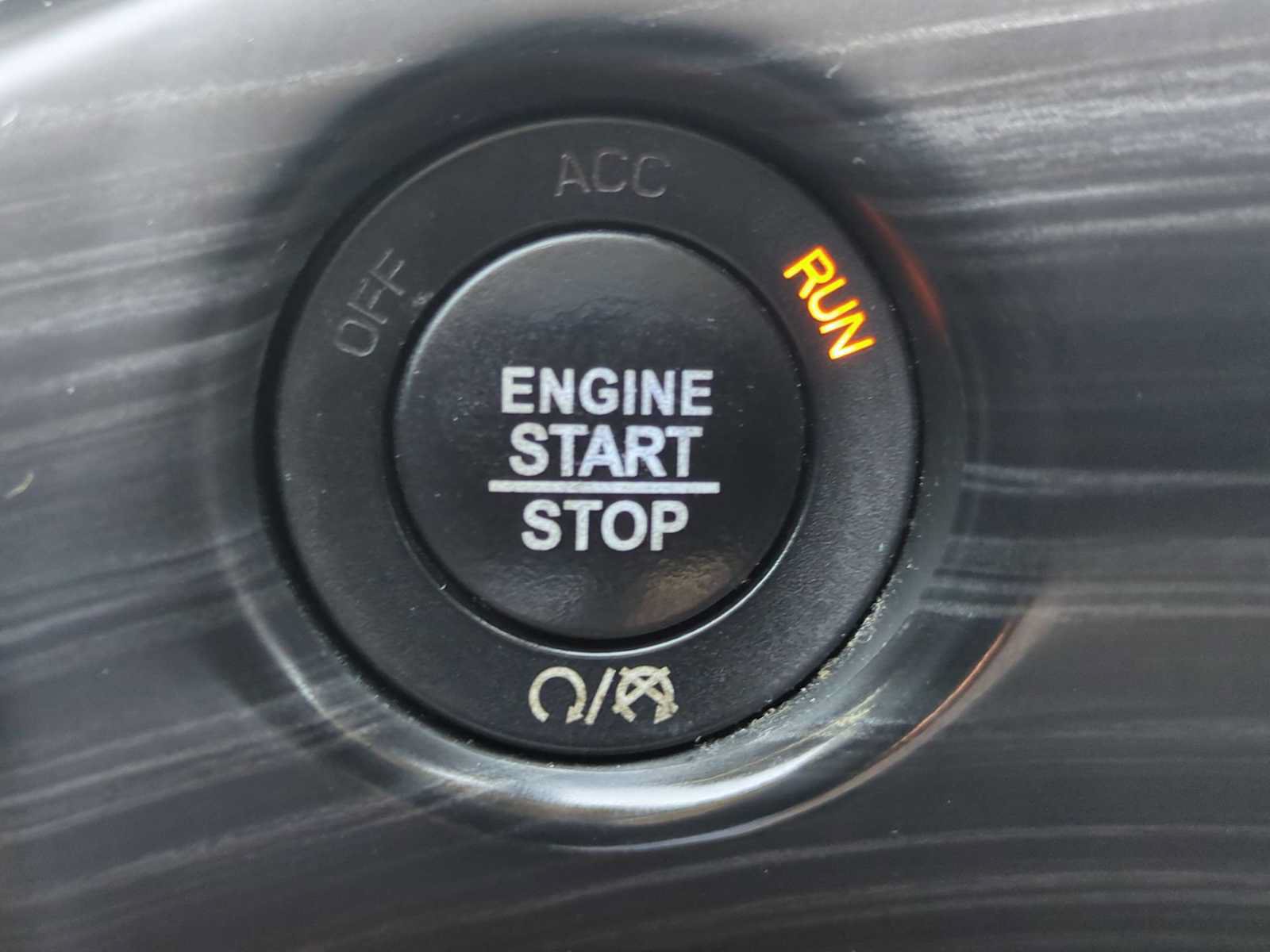 Used 2019 Jeep Grand Cherokee Limited AWD/4WD image 17