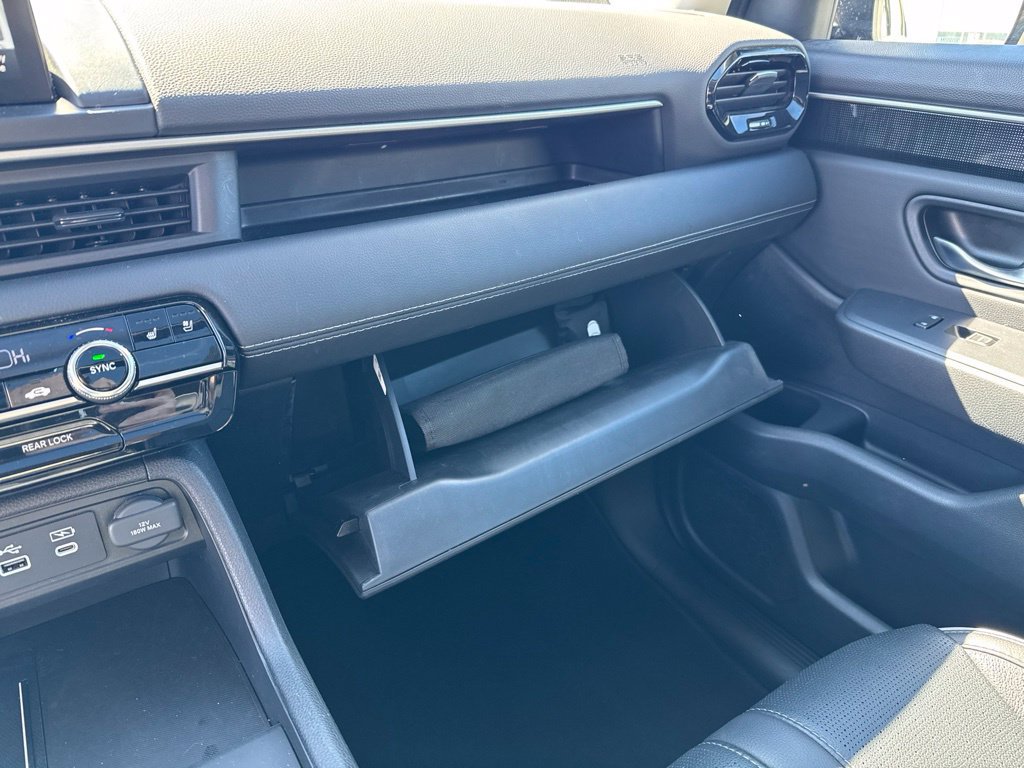 Used 2025 Honda Pilot Elite image 28