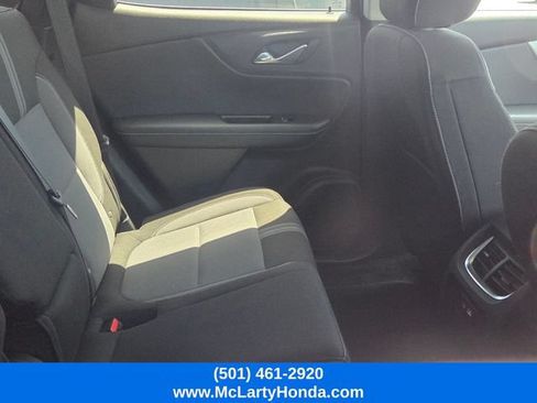 Used 2025 Chevrolet Blazer LT FWD image 10