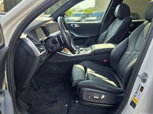 Used 2021 BMW X5 xDrive40i w/ Premium Package image 18