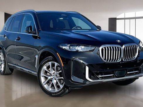 Used 2024 BMW X5 sDrive40i w/ Climate Comfort Package RWD image 3