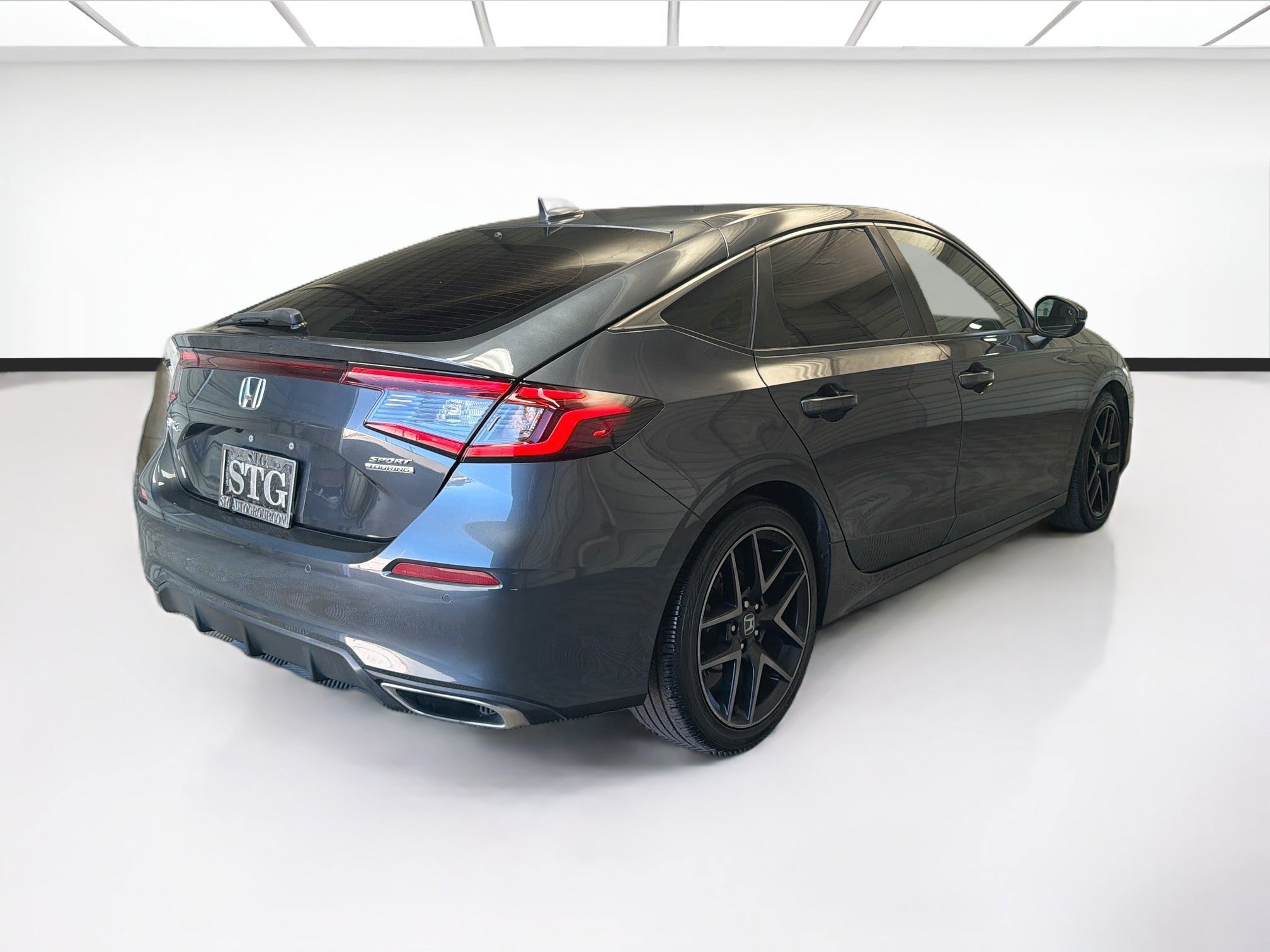Used 2022 Honda Civic Sport Touring image 4