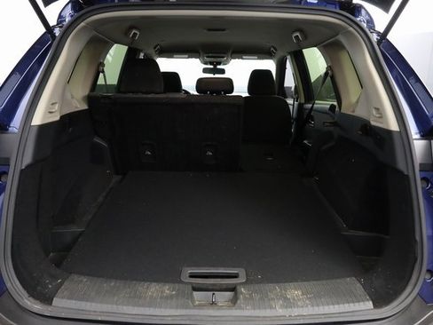 Used 2023 Nissan Rogue SV image 24