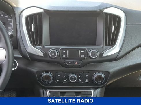 Used 2024 GMC Terrain SLT AWD/4WD image 15