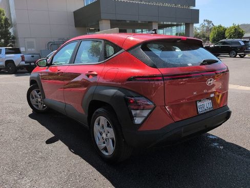 Certified 2026 Hyundai Kona SE FWD image 6
