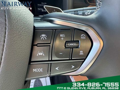 Used 2025 Lexus LX 600 4WD w/ Accessory Package (2T) image 21