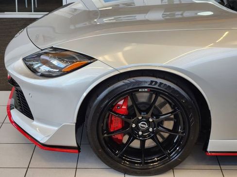 New 2025 Nissan Z NISMO w/ Floor Mat Package image 6