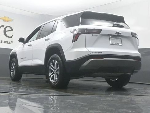 New 2026 Chevrolet Equinox LT w/ Safety and Technology Package FWD image 5