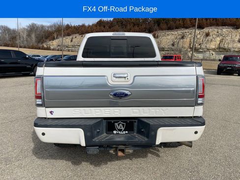 Used 2016 Ford F250 Platinum w/ FX4 Off-Road Package image 5