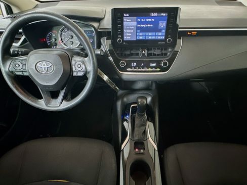 Used 2022 Toyota Corolla LE FWD image 26
