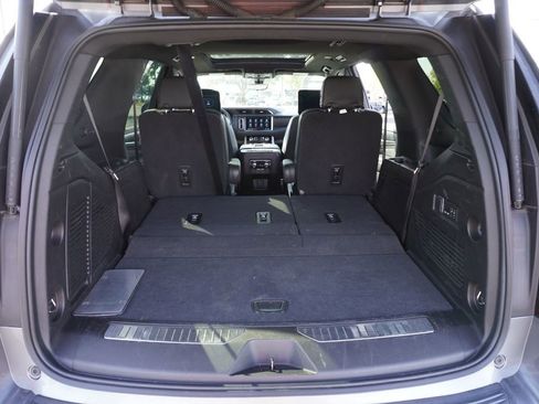 Certified 2021 GMC Yukon Denali w/ Denali Premium Package image 7