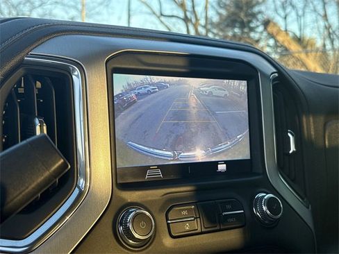 Used 2021 GMC Sierra 1500 Elevation image 17