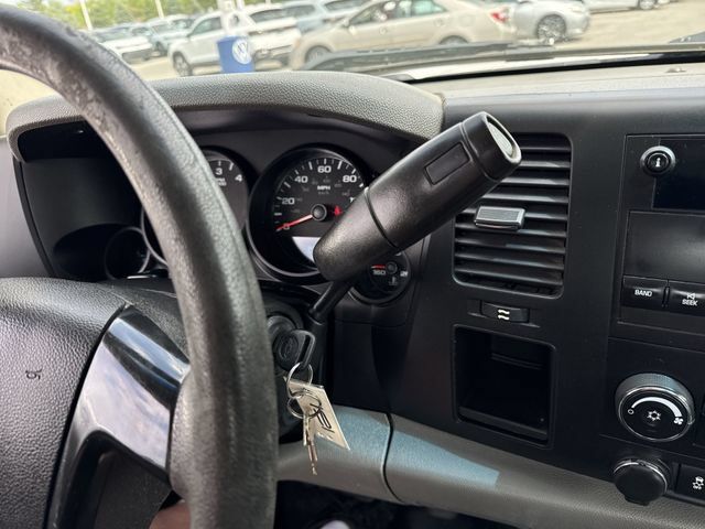 Used 2013 Chevrolet Silverado 1500 W/T RWD image 14