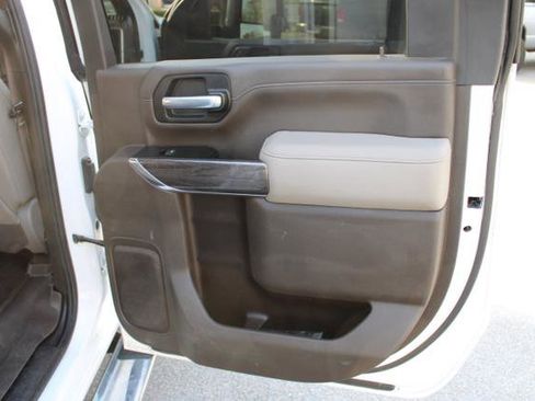 Used 2022 Chevrolet Silverado 2500 LTZ w/ LTZ Convenience Package image 30