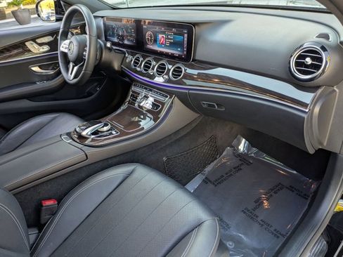 Used 2019 Mercedes-Benz E 300 image 20