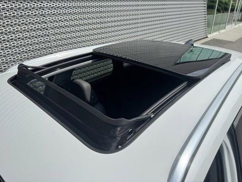 New 2025 Audi Q5 Premium image 16