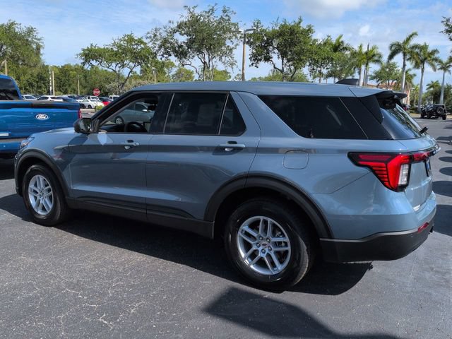 New 2026 Ford Explorer Active RWD image 6