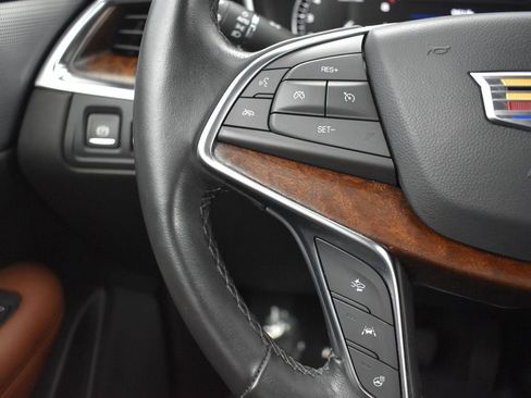 Certified 2024 Cadillac XT5 Premium Luxury w/ LPO, Floor Liner Package image 16