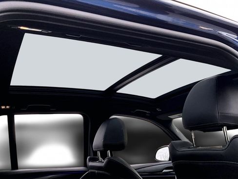 Used 2024 BMW X3 sDrive30i w/ M Sport Package image 16