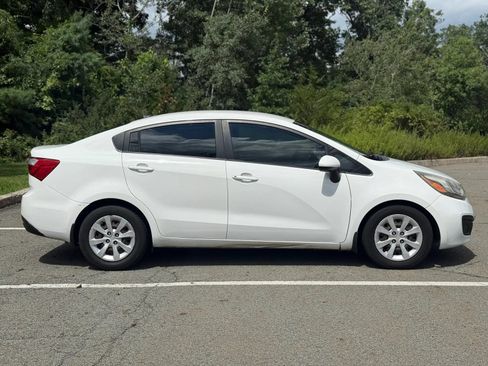 Used 2014 Kia Rio LX FWD image 4