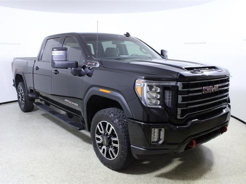 Used 2022 GMC Sierra 2500 AT4 AWD/4WD image 3