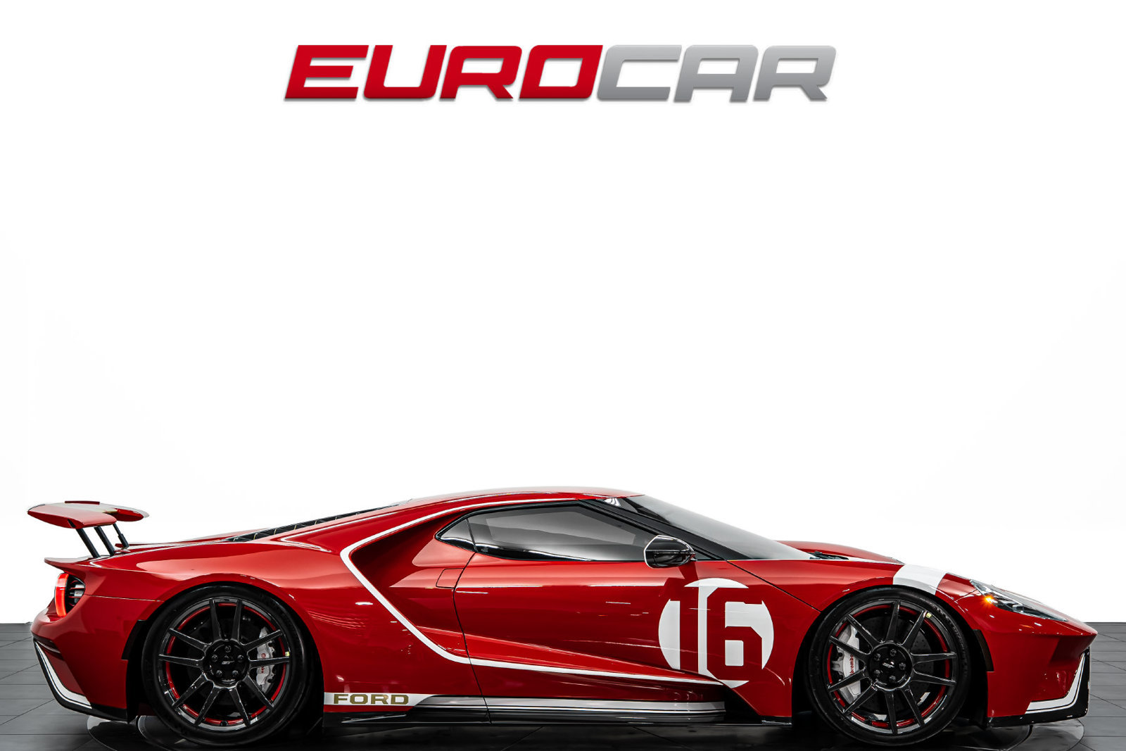 Used 2022 Ford GT Heritage Edition RWD image 6
