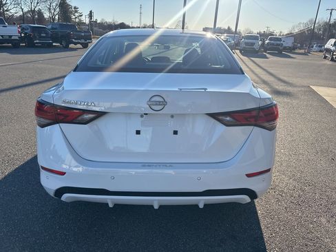 Used 2024 Nissan Sentra S image 7