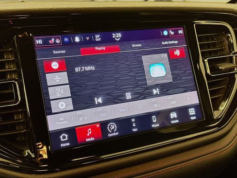 Used 2025 Dodge Durango GT image 21