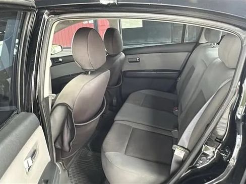 Used 2012 Nissan Sentra 2.0 SR w/ Special Edition Pkg FWD image 6