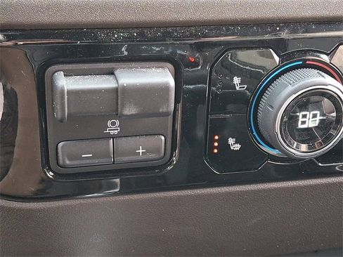 Certified 2025 Chevrolet Silverado 1500 RST image 25