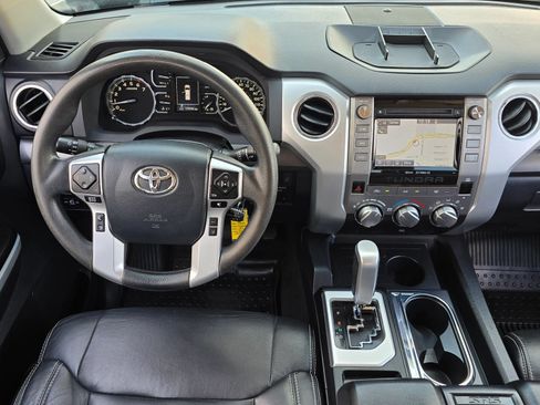 Used 2019 Toyota Tundra SR5 w/ SR5 Upgrade Package RWD image 10