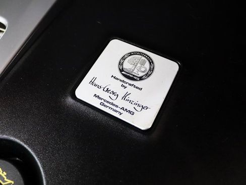 Used 2022 Mercedes-Benz G 63 AMG 4MATIC w/ G Manufaktur Interior Package image 34