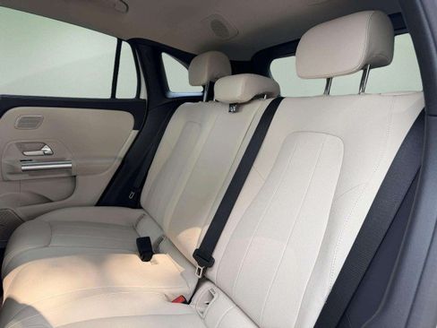 Certified 2023 Mercedes-Benz GLA 250 4MATIC image 21