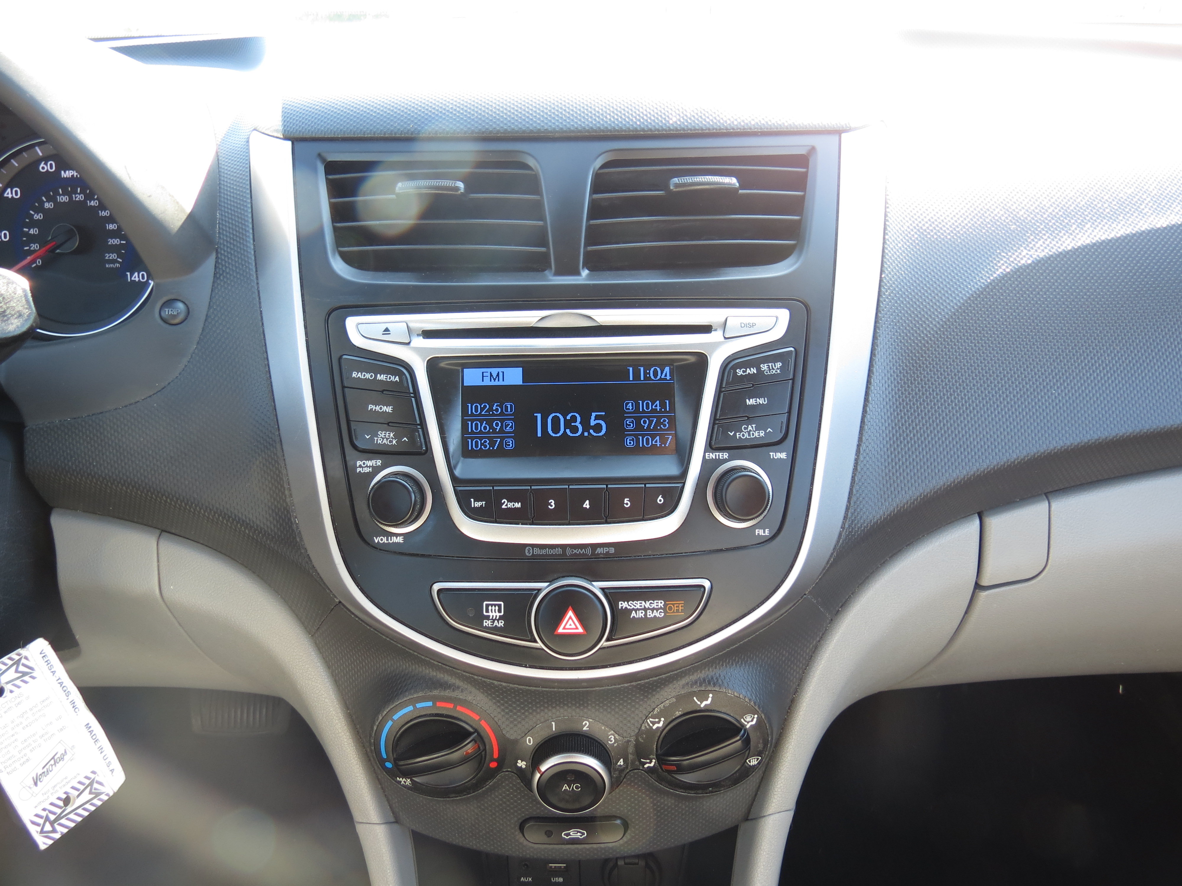 Used 2016 Hyundai Accent SE w/ Option Group 02 FWD image 21
