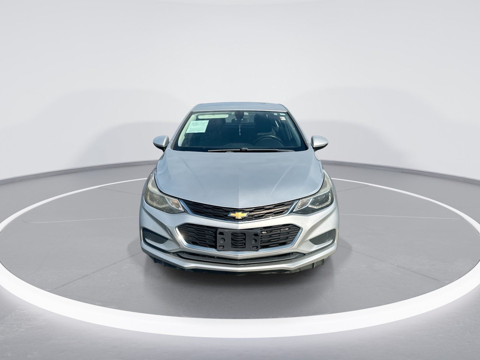Used 2017 Chevrolet Cruze LT w/ Convenience Package FWD image 3